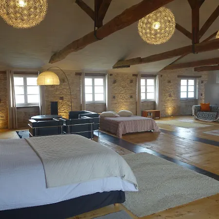 B&B Impasse Du Boeuf 라보르