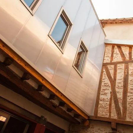 Impasse Du Boeuf 住宿加早餐酒店 拉沃尔